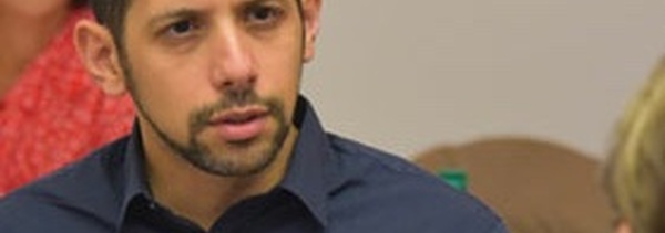 Le lien sans la demande Rejoindre le patient là où il est. Hors-Série 13 Revue Hypnose et Thérapies Brève